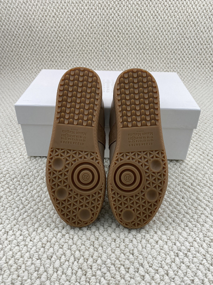 ma*s*n Ma*i*laa shoes