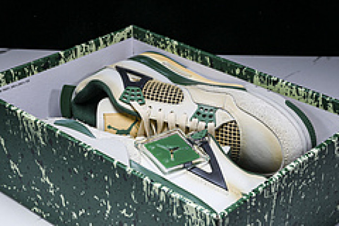 Jordan Air Jordan 4 Retro DC7770-106