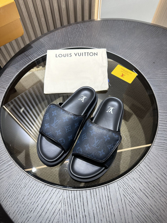 L&V SLIPPERS