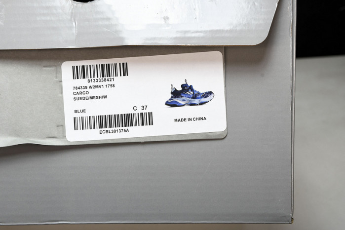 BLEN CARGO W2MV1 1758