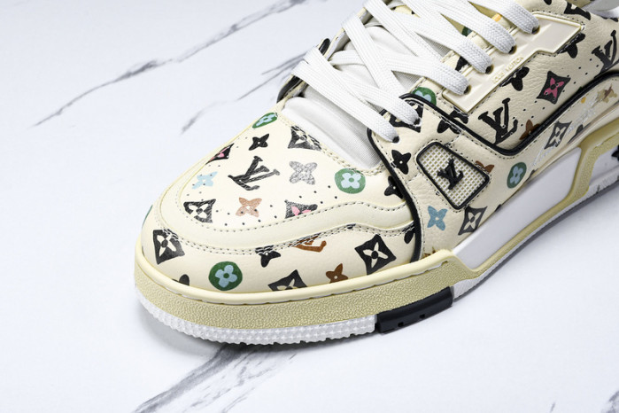 L&V SNEAKERS