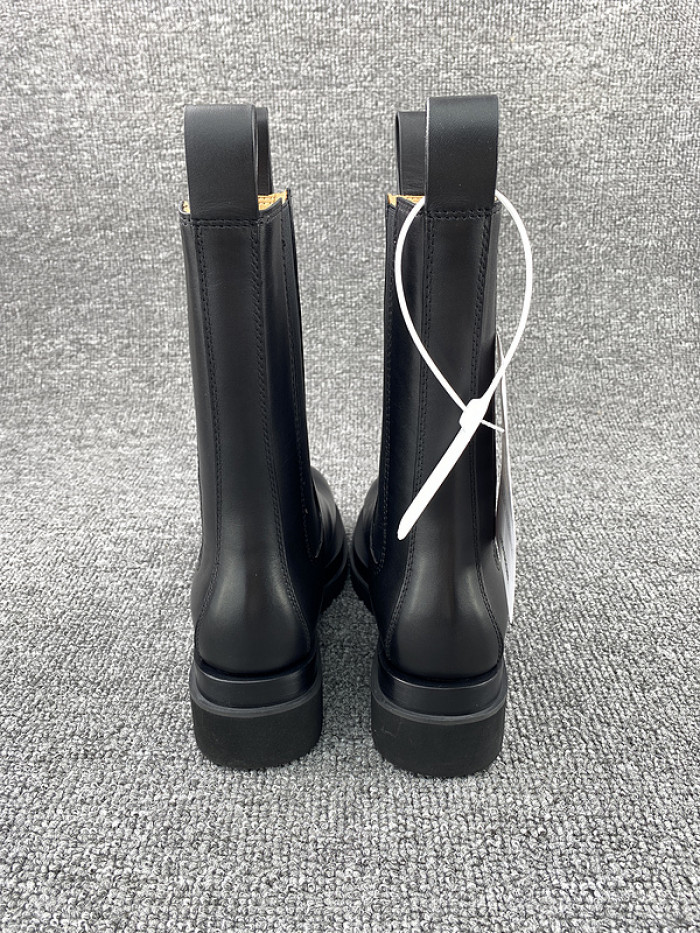 BOTTEGA VENETA SNEAKER