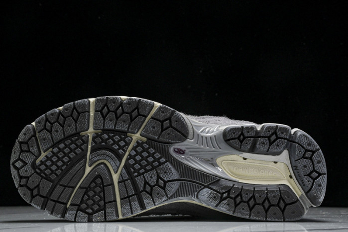 New Balance M2002RDY