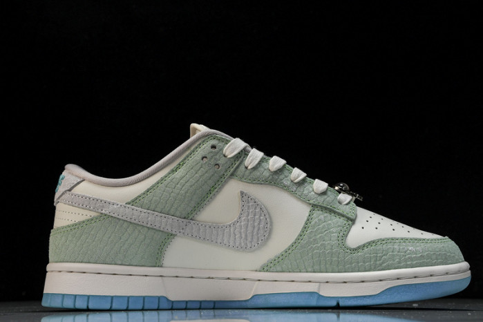 Nk Dunk Low 2024 FZ5065-111