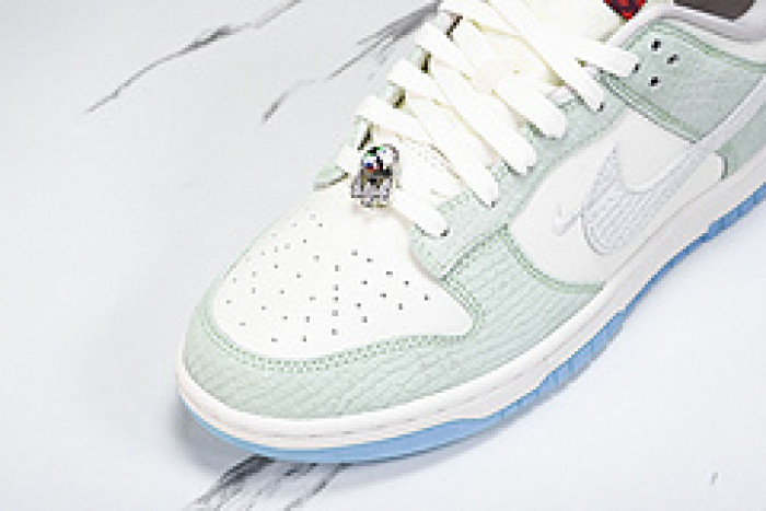 Nk Dunk Low 2024 FZ5065-111