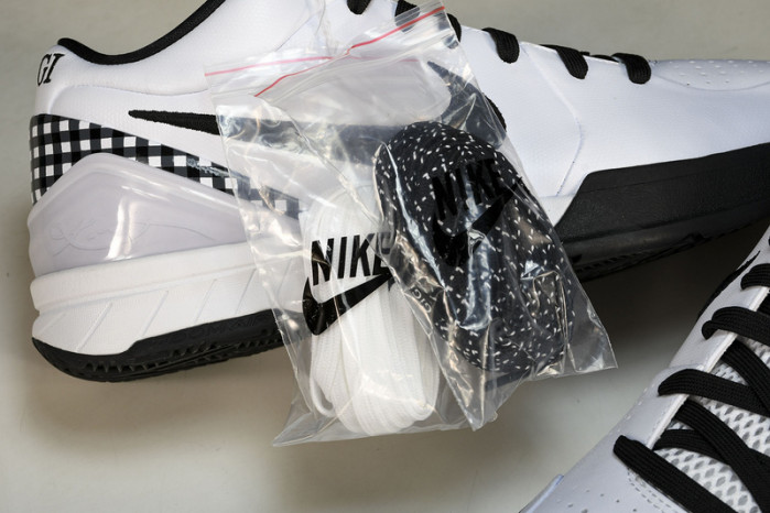 NK Zoom Kobe 4“Mambacita”Gigi FJ9363-100