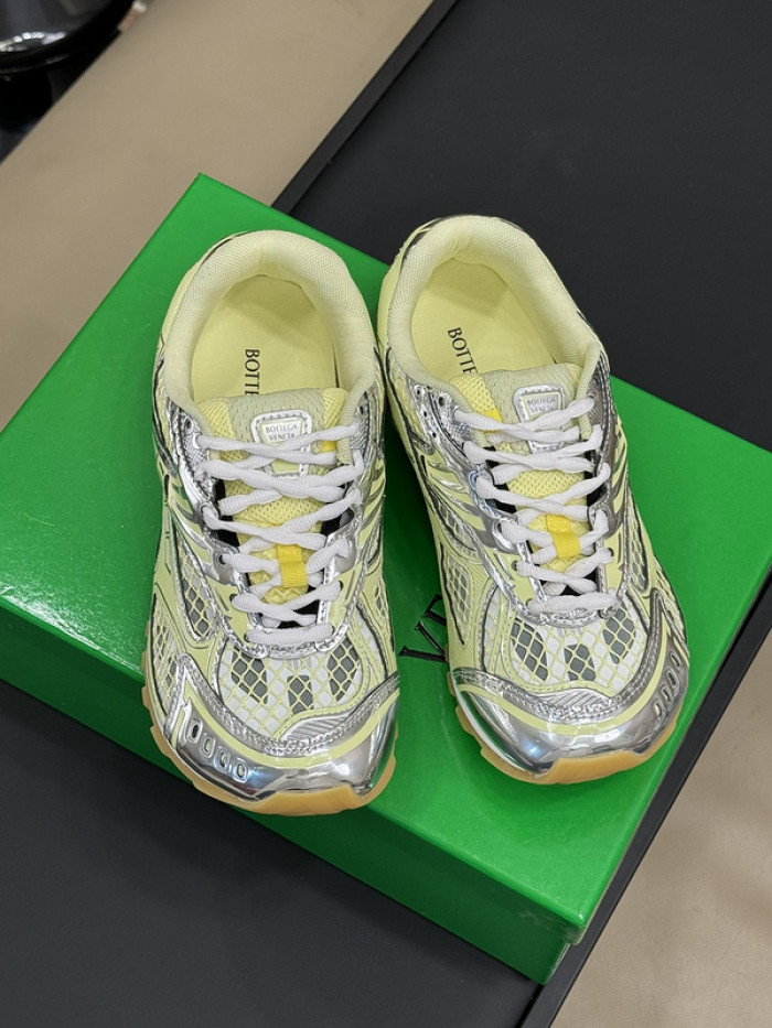 BOTTEGA VENETA SNEAKER