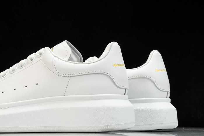 Alexander McQueen sneaker