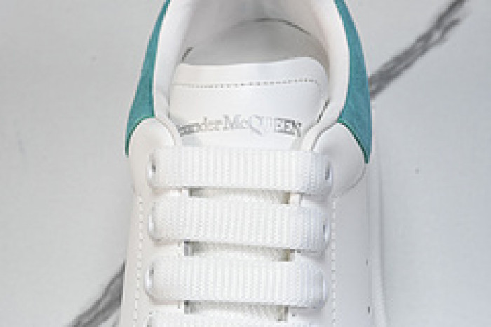 Alexander McQueen sneaker