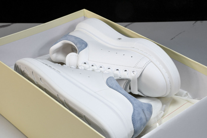 Alexander McQueen sneaker