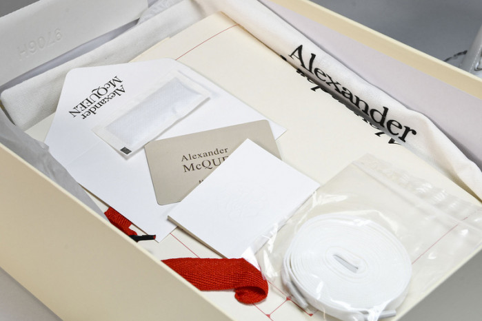 Alexander McQueen sneaker