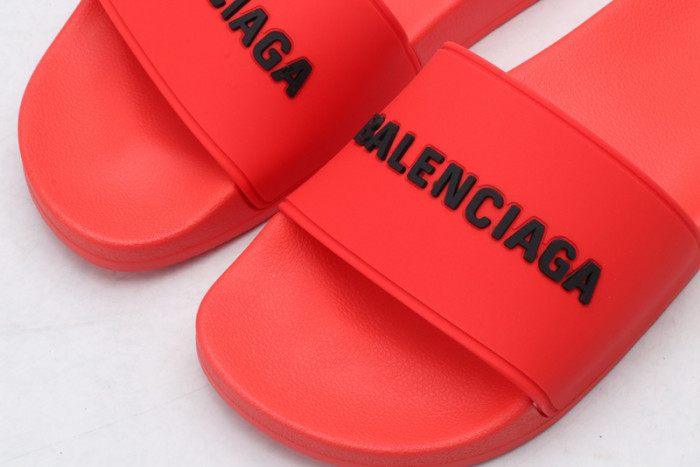 BLEN DESIGNER SLIPPERS