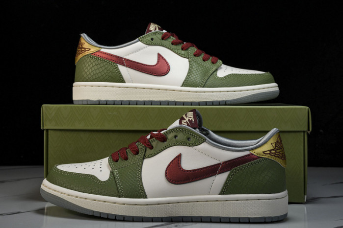 Air Jordan 1 Low OG“Year of the Dragon” FN3727-100