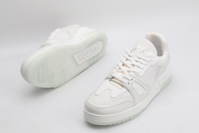 L&V SNEAKERS
