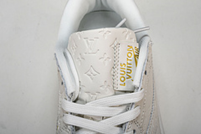 L&V SNEAKERS Travis Scott x Air Jordan 1 Low OG 1A9V87