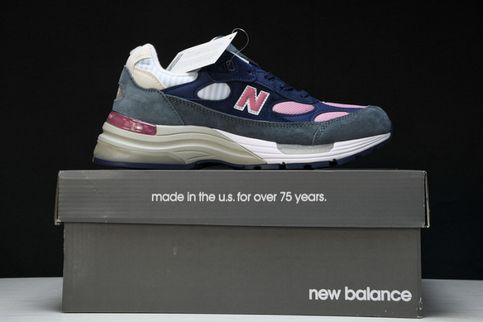 New Balance M992NT