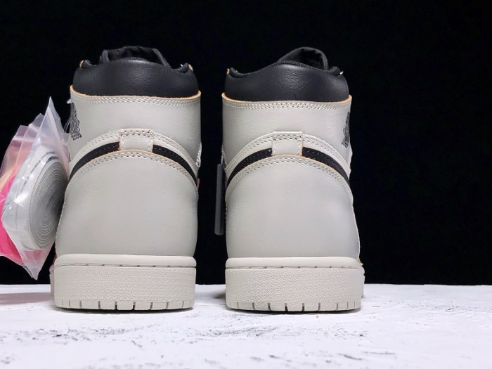 JORDAN 1 RETRO HIGH OG DEFIANT SB LIGHT BONE CD6578-006