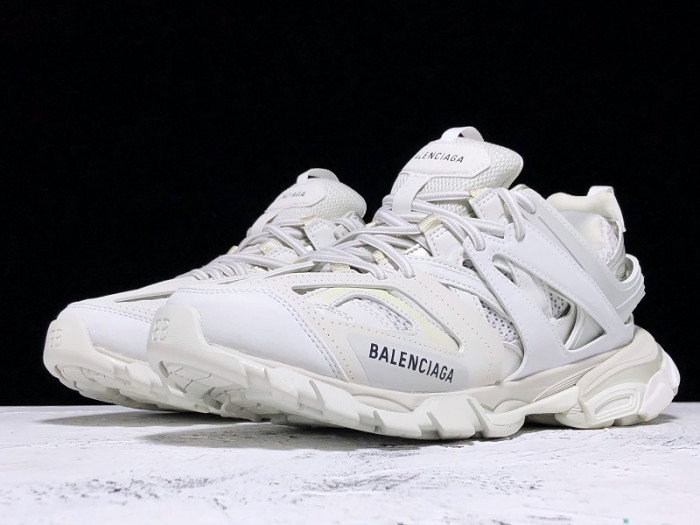 BLEN Track White 542023W1GB19000