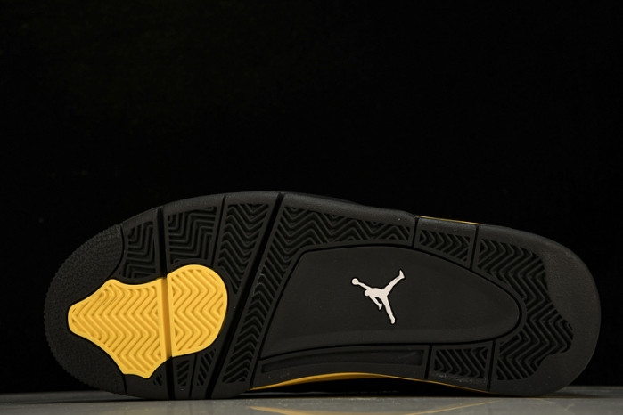 Jordan 4 Retro Thunder (2023) - DH6927-017