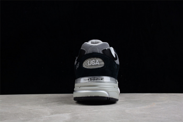 New Balance M993