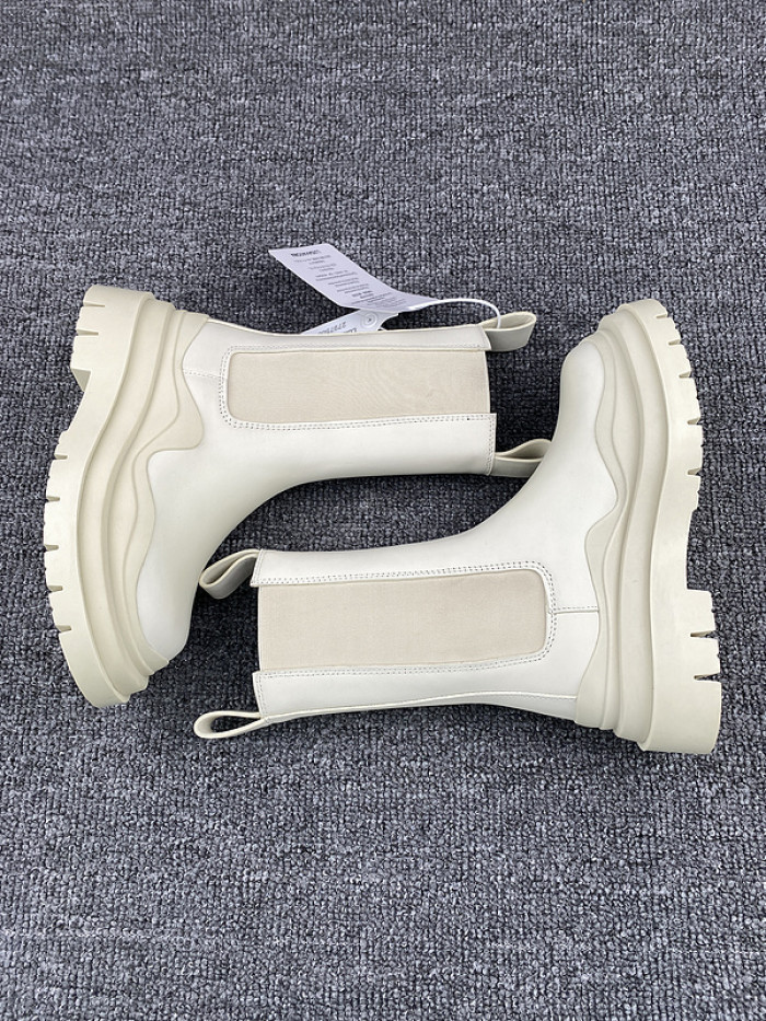 BOTTEGA VENETA SNEAKER