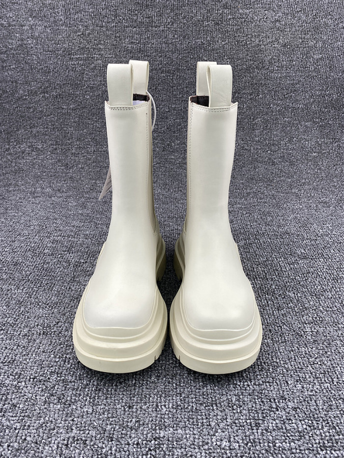 BOTTEGA VENETA SNEAKER