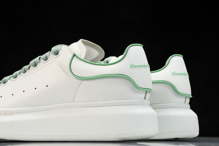 Alexander McQueen sneaker