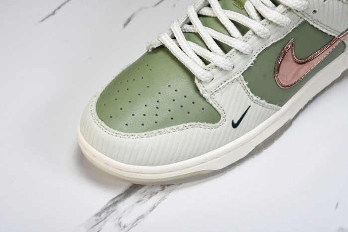 Nk Dunk Low "Be 1 Of One" FQ0269-001