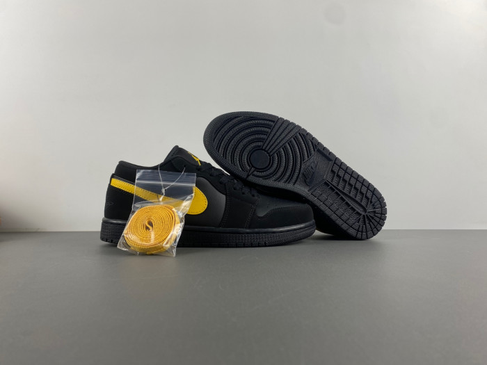Air Jordan 1 Low 553558-071