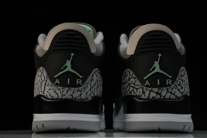 AIR JORDAN 3 "GREEN GLOW" CT8532-031