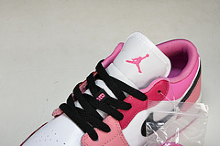 Air Jordan 1 Low GS 553560-162