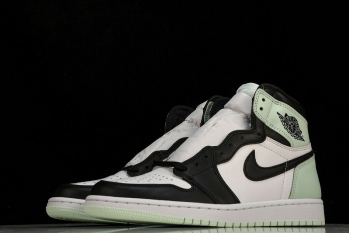 Air Jordan 1 Retro High OG NRG 61428 100
