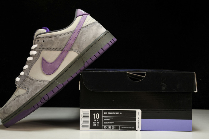 Nike SB Dunk Low Purple Pigeon - 304292-051