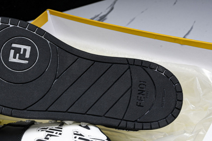 FEND1 SNEAKERS PANKICK