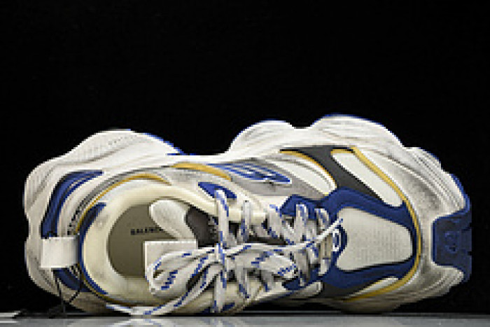 BLEN CARGO W2MV1 5898