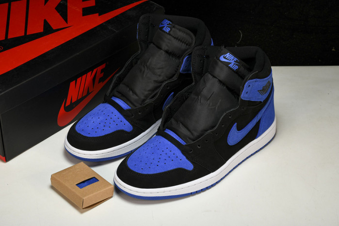 Air Jordan 1 High OG“Royal Suede” DZ5485-042