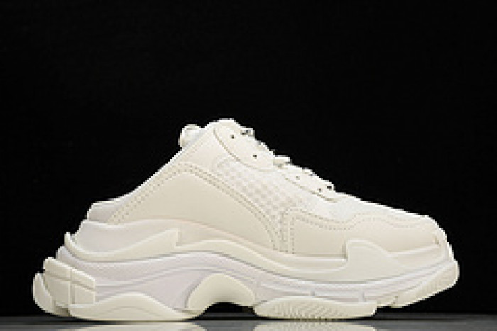 Ba*len*cia*ga triple s w2f5-0125