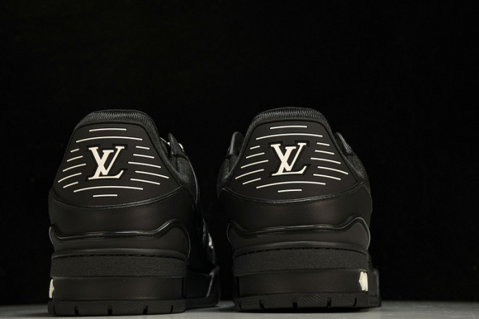 L&V SNEAKERS