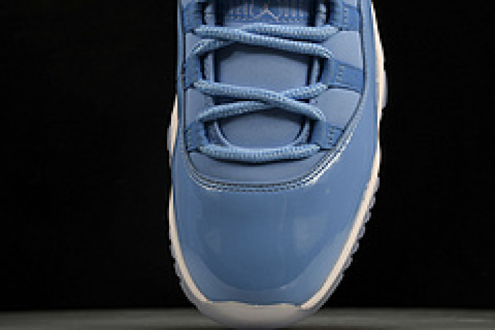 Jordan Ultimate Gift of Flight (11/29) - 717602-900