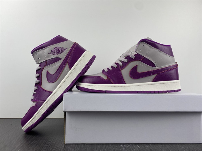 Jordan 1 Mid Magenta (2022) (W) - BQ6472-501