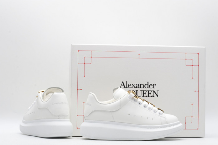 Alexander McQueen sneaker