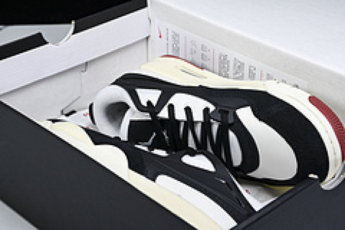 Air Jordan 4 RM “Black/Light Bone” RM FQ7939-100