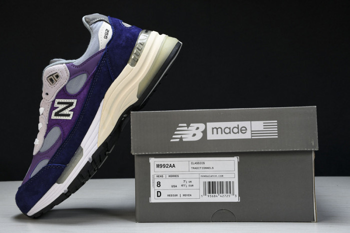 New Balance M992AA