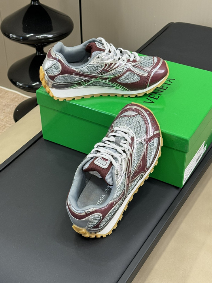 BOTTEGA VENETA SNEAKER