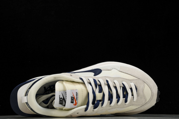 Sacai x Nk VaporWaffle 3.0 DD1875109