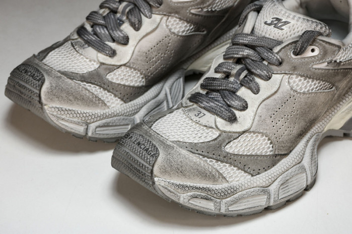 Balenciaga 3XL SUEDE W3XLH-1212