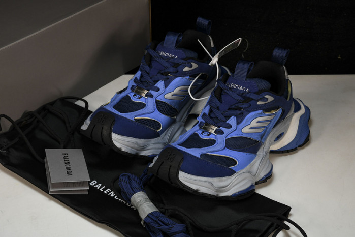 BLEN CARGO W2MV3 2325