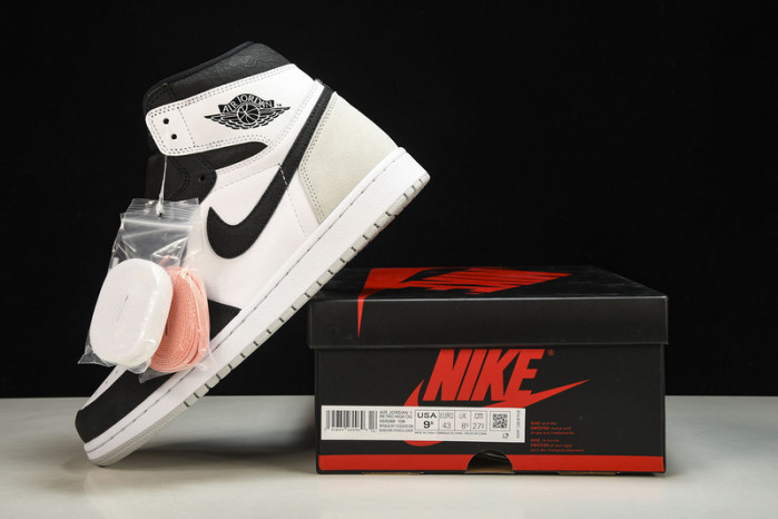 Jordan 1 Retro High OG Bleached Coral - 555088-108