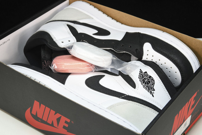 Jordan 1 Retro High OG Bleached Coral - 555088-108