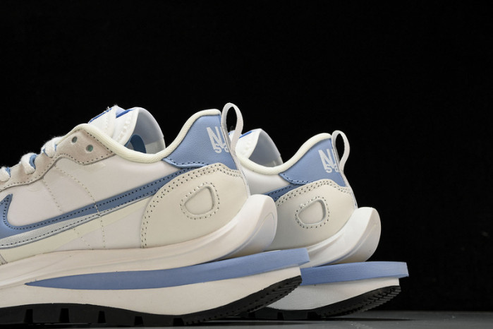 Sacai x Nk VaporWaffle 3.0 DD1875-112